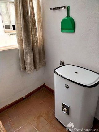 Piso en venta en Huelma