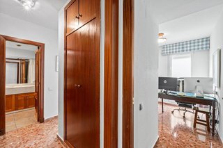Piso en venta en Benalúa en Alicante