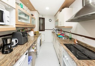 Piso en venta en Camino de Ronda - Rosaleda en Granada