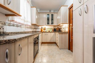 Piso en venta en Camino de Ronda - Rosaleda en Granada