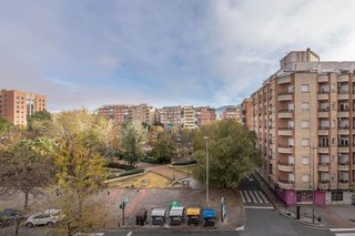 Piso en venta en Camino de Ronda - Rosaleda en Granada