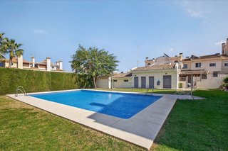 Casa adosada en venta en Capellanía - Retamar en Alhaurín de la Torre