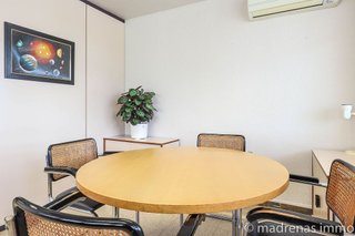 Local comercial en alquiler en Eixample Nord – La Devesa en Girona