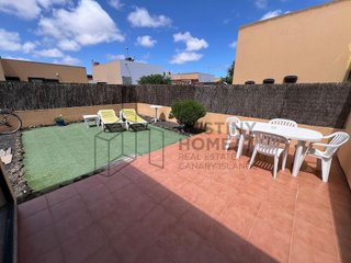 Chalet en venta en Corralejo en Oliva (La)