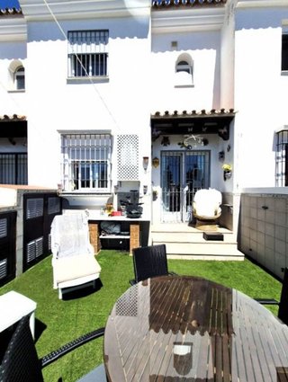 Casa adosada en venta en Hipódromo - Cerrado del Águila en Mijas