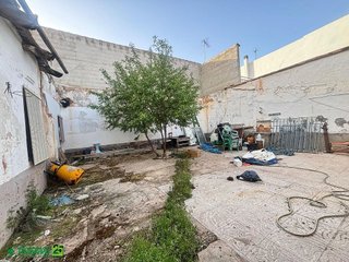 Casa adosada en venta en Manzanares
