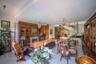Casa adosada en venta en Cerrillo de Maracena - Periodistas en Granada
