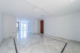 Casa pareada en venta en Bola de Oro - Serrallo en Granada