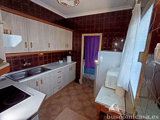 Chalet en venta en Linares