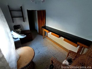 Chalet en venta en Linares