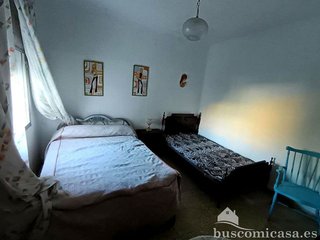Chalet en venta en Linares