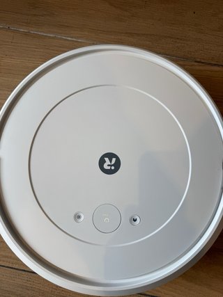 Robot Aspirador iRobot Roomba Essential