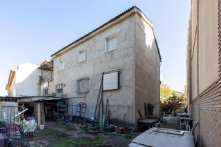 Chalet en venta en Zubia (La)