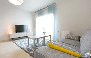 Piso en venta en Port Esportiu - Puig Rom - Canyelles en Roses