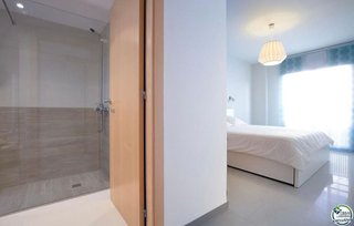Piso en venta en Port Esportiu - Puig Rom - Canyelles en Roses