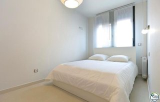Piso en venta en Port Esportiu - Puig Rom - Canyelles en Roses
