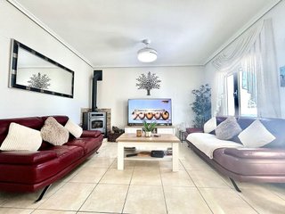 Chalet en venta en Campos de Golf - Villa Martin - Los Dolses en Orihuela
