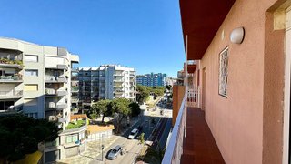Piso en venta en Els Pins en Blanes