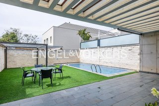 Casa pareada en venta en Arco Norte - Avda. España en Dos Hermanas