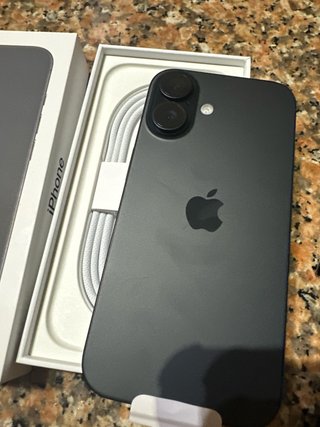 iPhone 16 128 GB Negro