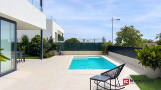 Chalet en venta en Playa de Poniente en Benidorm