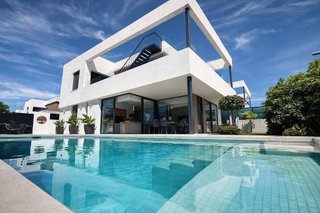 Chalet en venta en Playa de Poniente en Benidorm