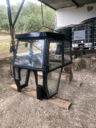 Cabina tractor pequeño
