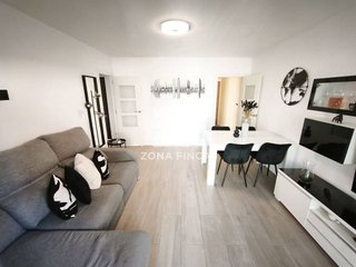 Piso en venta en Singuerlín - Can Franquesa - Les Oliveres en Santa Coloma de Gramanet