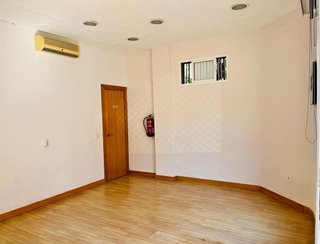 Local comercial en alquiler en San José - Buenos Aires en Pinto