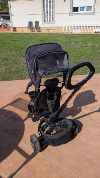 Triciclo para niños con toldo