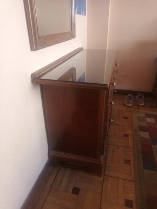 Mueble de madera antiguo 4 cajones