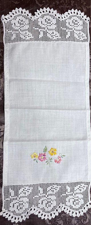 Bonitas toallas bordadas y con crochet