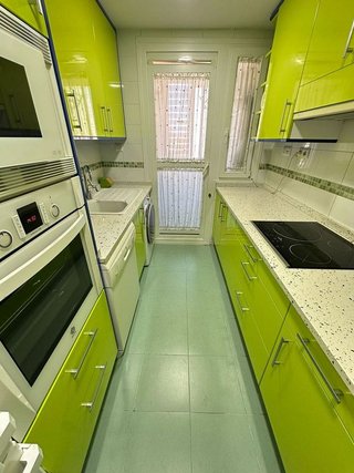 Piso en venta en Parla Este en Parla