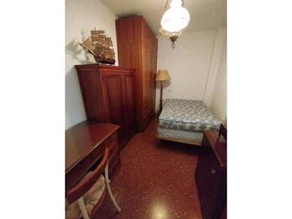 Piso en venta en El Grau en Valencia
