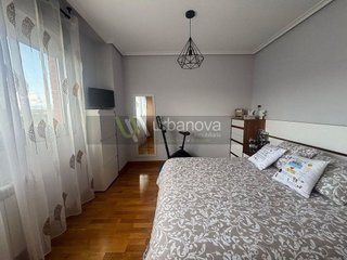 Piso en venta en Portillejo - Valdegastea en Logroño