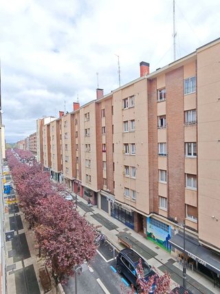 Piso en venta en Coronación en Vitoria-Gasteiz
