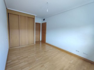 Piso en venta en Cascajos - Piqueras en Logroño