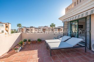 Piso en venta en Elviria en Marbella