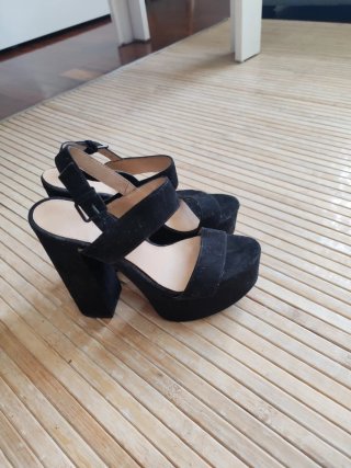 Sandalias Plataforma Tacón Ancho Pull&Bear Talla 3