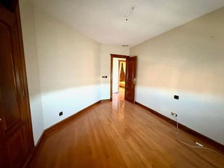 Piso en venta en Plaza España - Villa Pilar - Reyes Católicos - Vadillos en Burgos