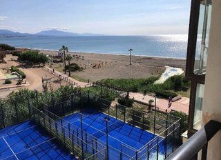 Piso en venta en Puerto de la Duquesa en Manilva
