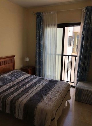 Piso en venta en Puerto de la Duquesa en Manilva