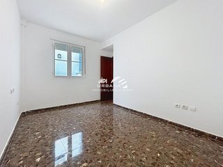 Piso en venta en Lucena