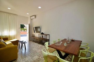 Piso en venta en La Carihuela en Torremolinos