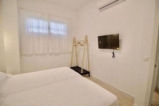 Piso en venta en La Carihuela en Torremolinos
