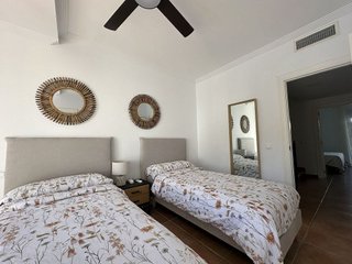 Casa adosada en venta en Benahavís