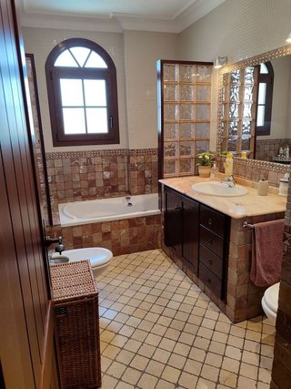 Chalet en venta en Santuario - La Laguna en Chipiona
