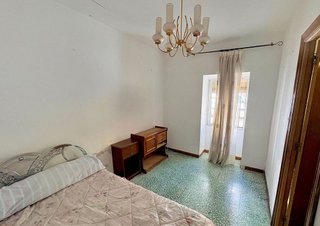 Casa adosada en venta en Torreperogil