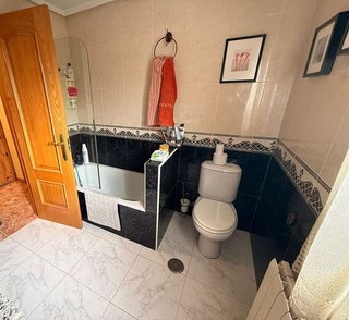 Chalet en venta en Miraflores de la Sierra