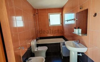 Casa adosada en venta en Monserrat